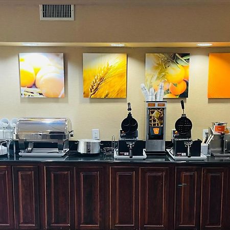 Ardmore Inn & Suites ארדמור מראה חיצוני תמונה