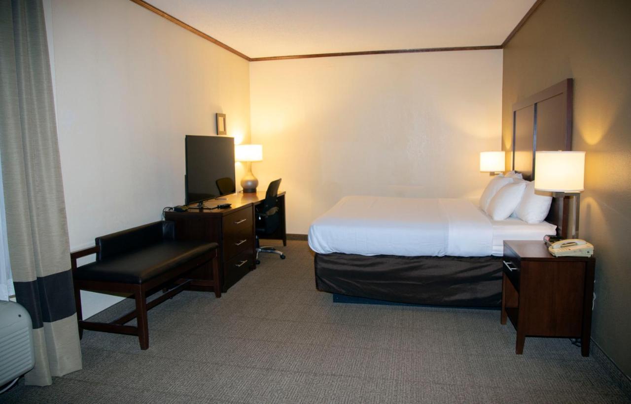 Ardmore Inn & Suites ארדמור מראה חיצוני תמונה