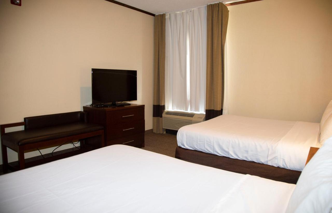Ardmore Inn & Suites ארדמור מראה חיצוני תמונה
