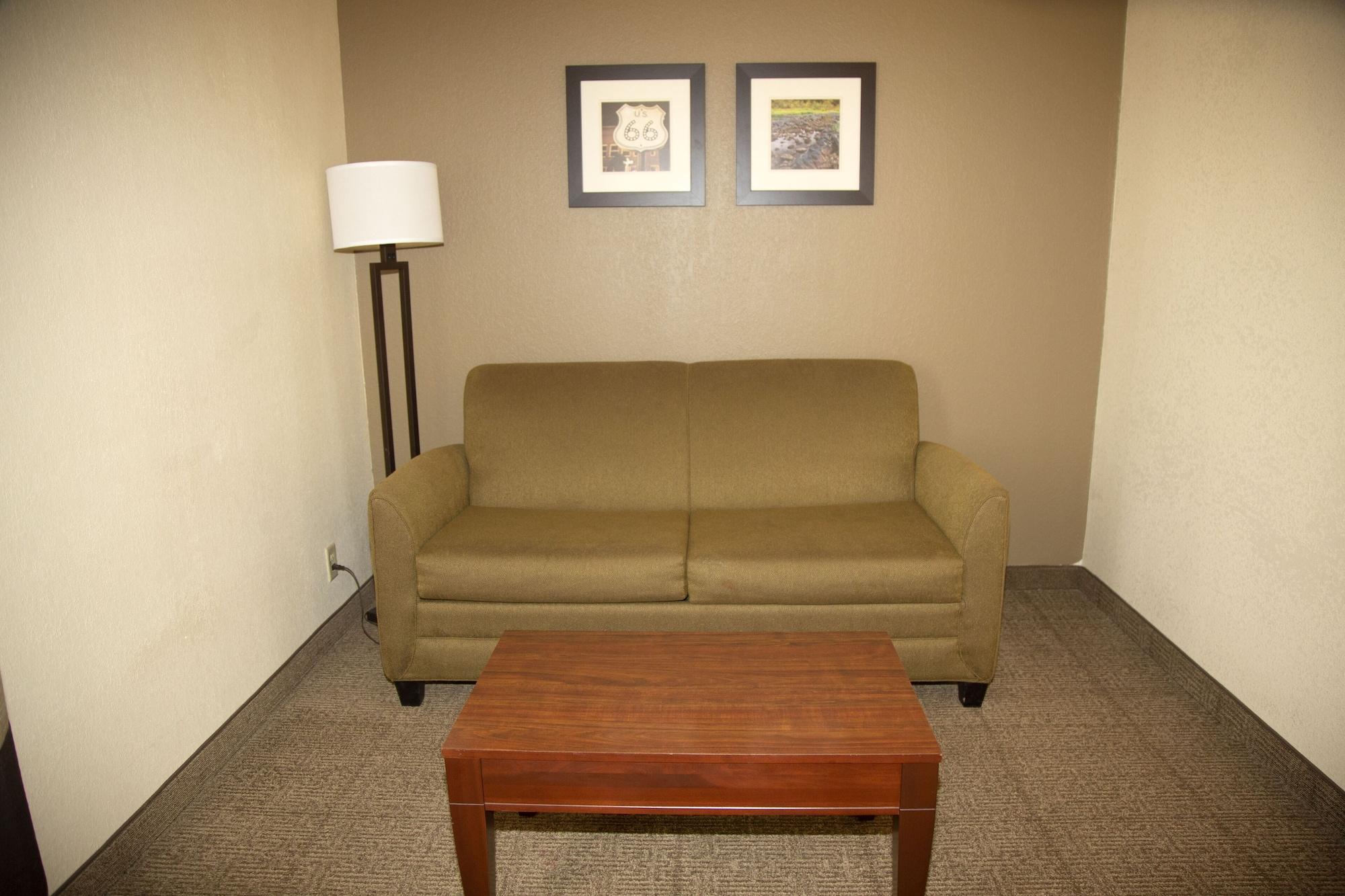 Ardmore Inn & Suites ארדמור מראה חיצוני תמונה