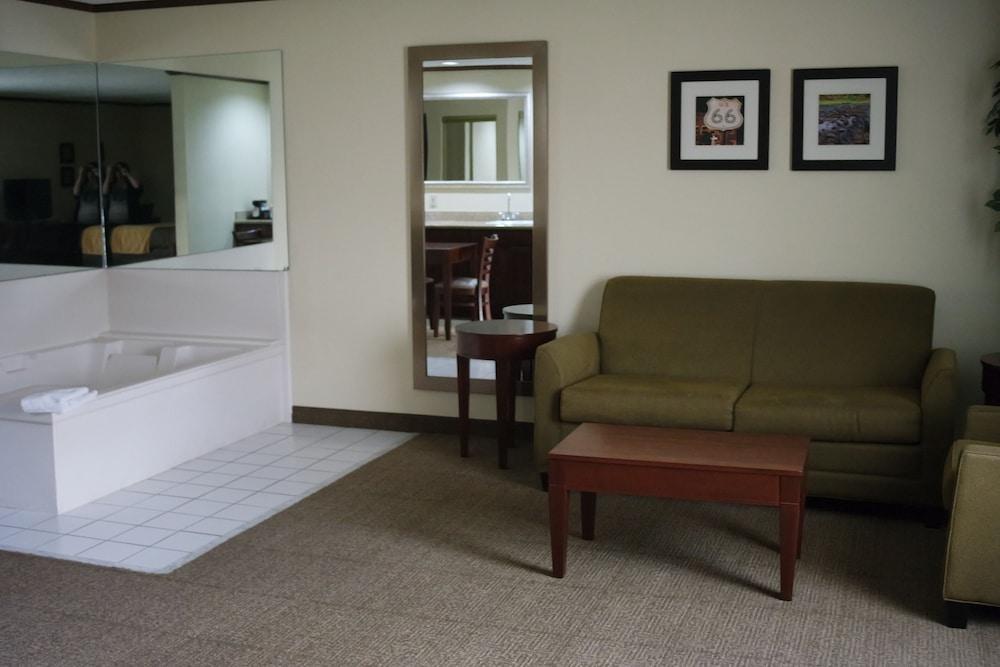 Ardmore Inn & Suites ארדמור מראה חיצוני תמונה