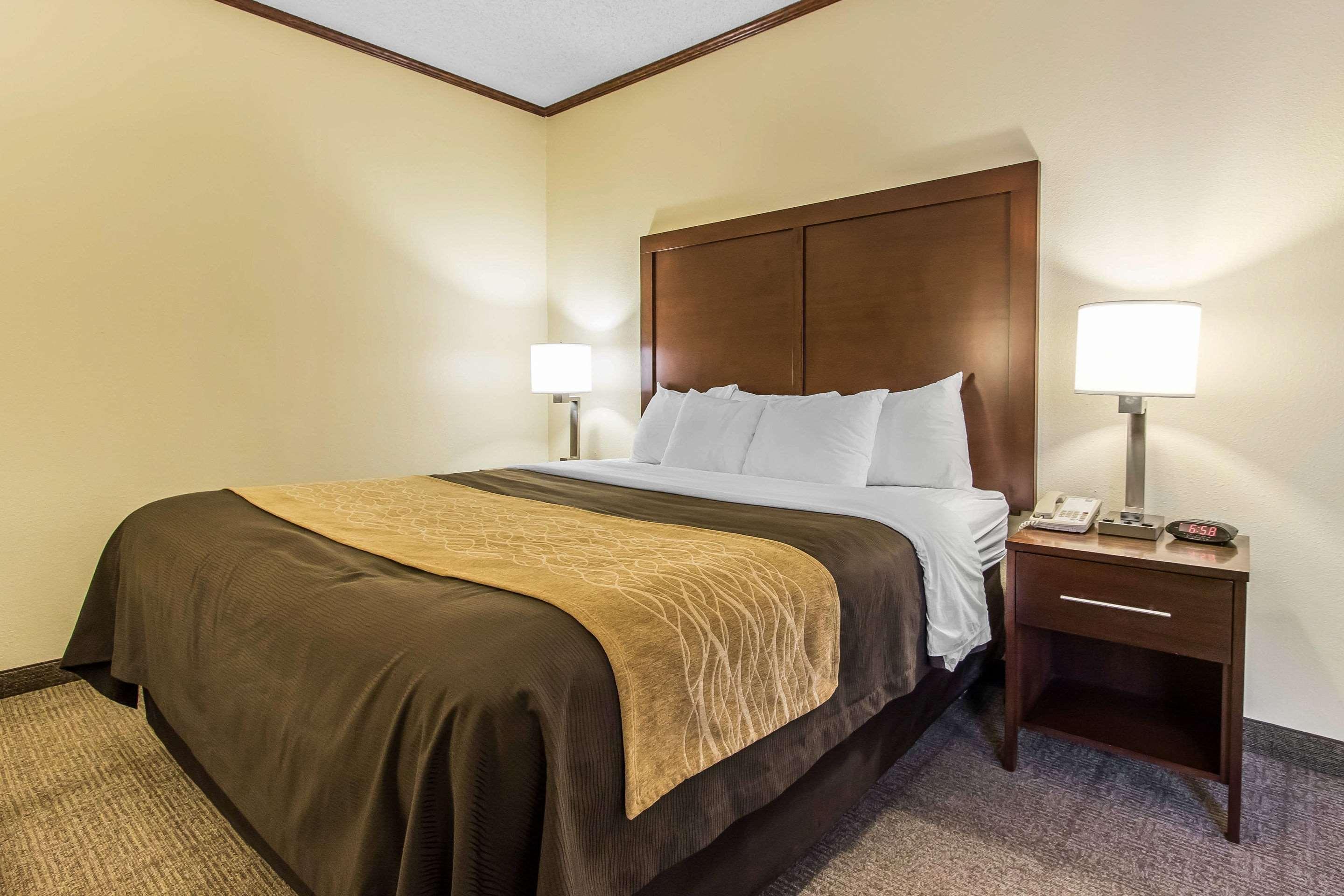 Ardmore Inn & Suites ארדמור מראה חיצוני תמונה