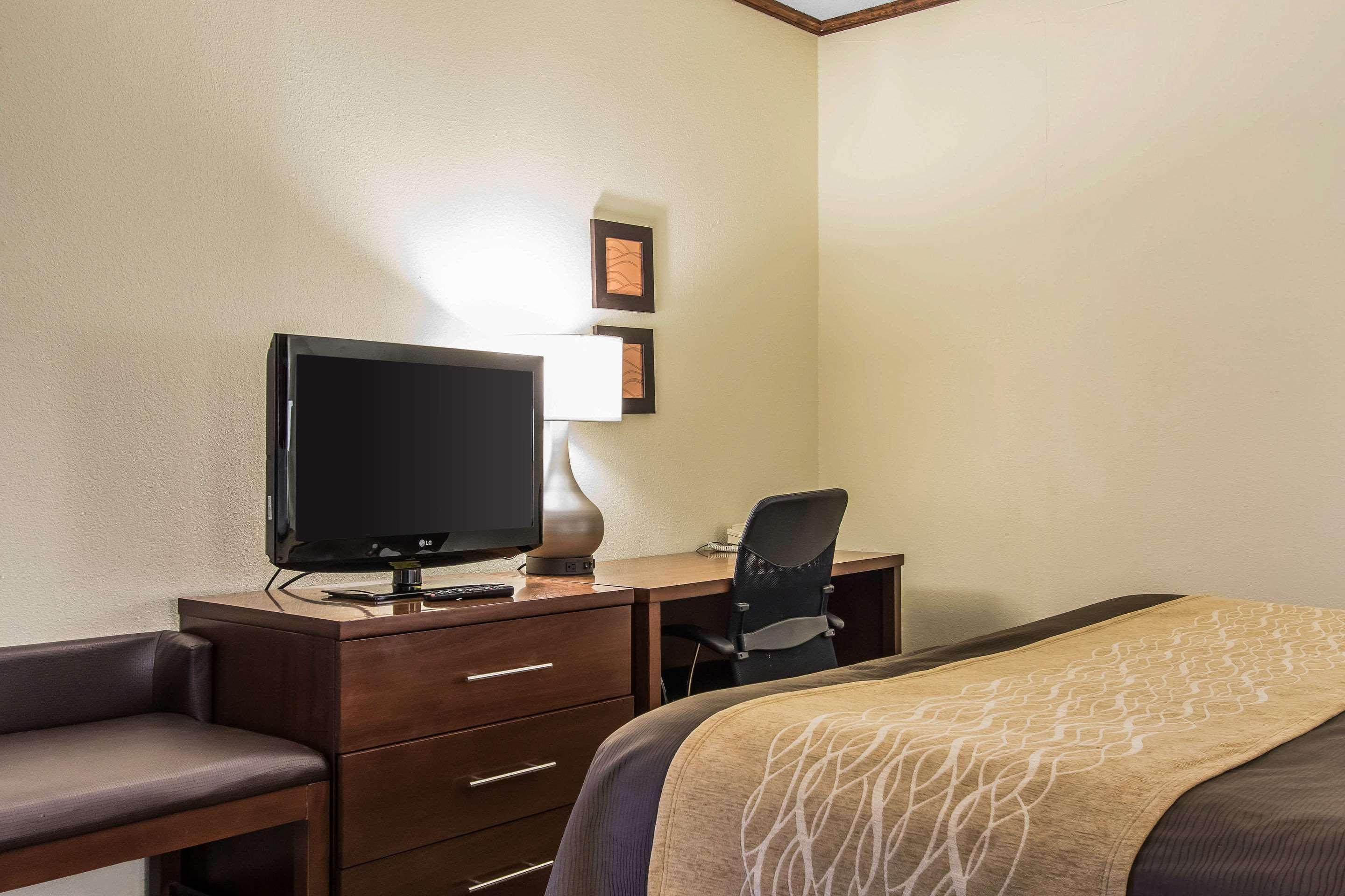 Ardmore Inn & Suites ארדמור מראה חיצוני תמונה
