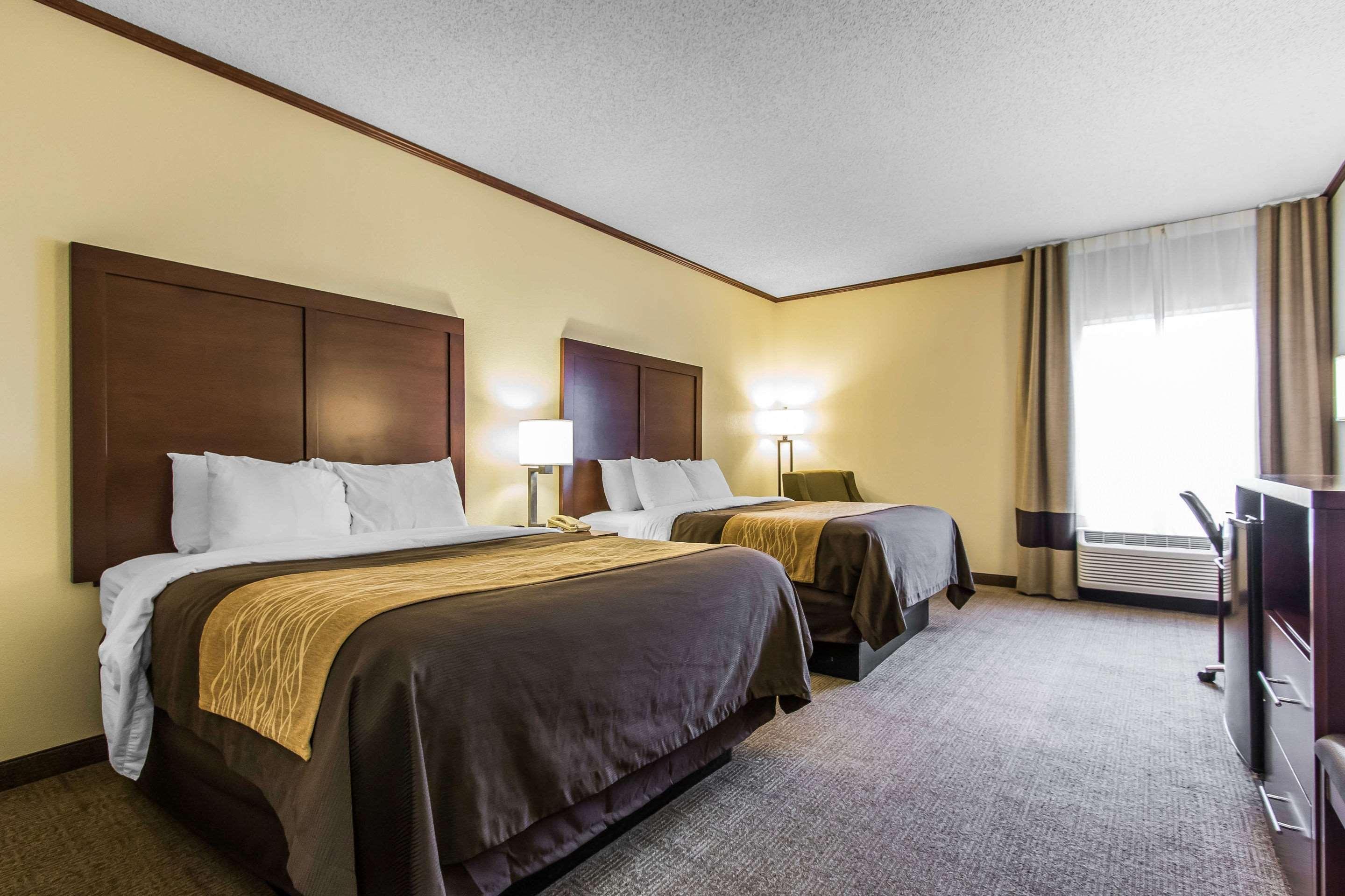 Ardmore Inn & Suites ארדמור מראה חיצוני תמונה