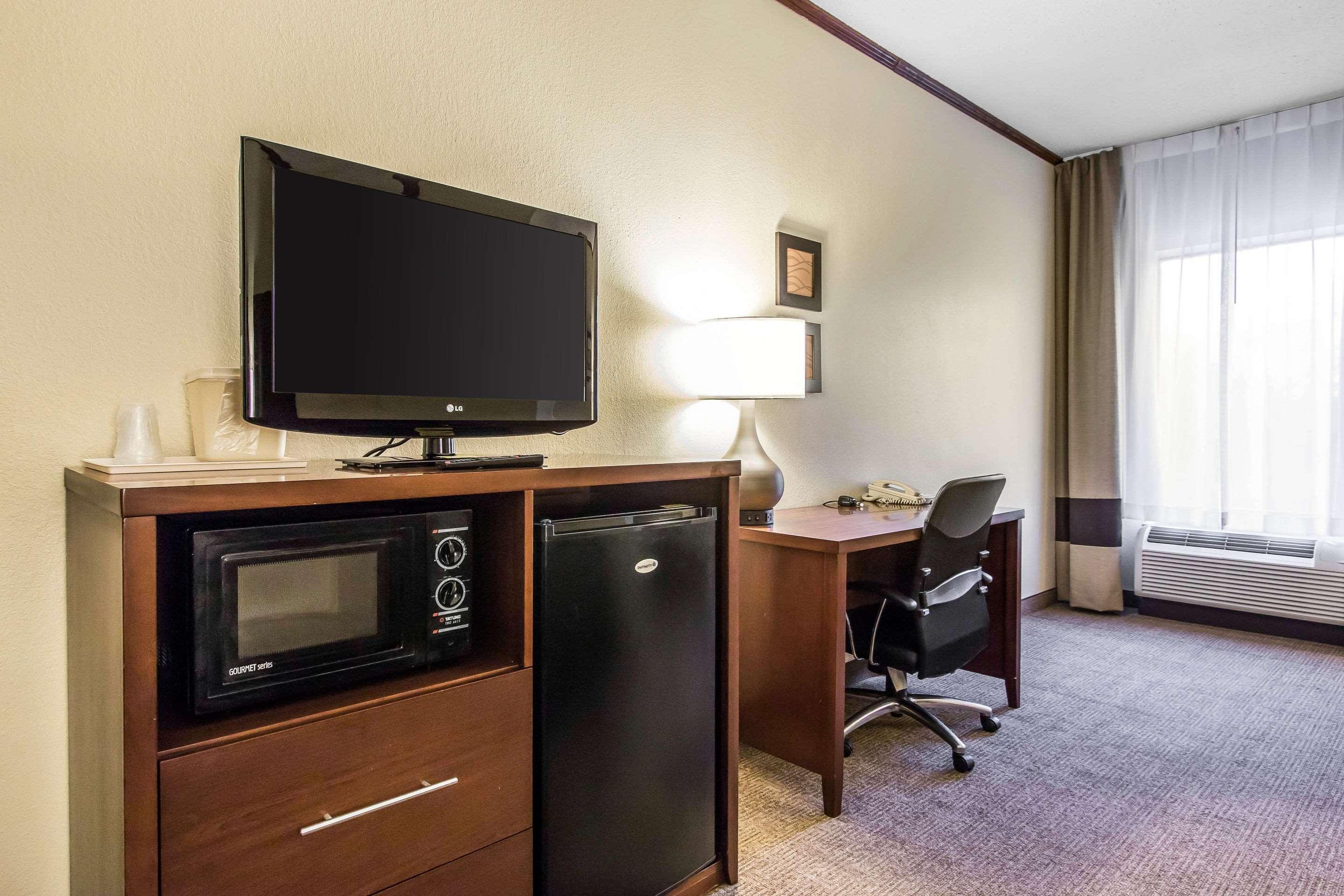 Ardmore Inn & Suites ארדמור מראה חיצוני תמונה