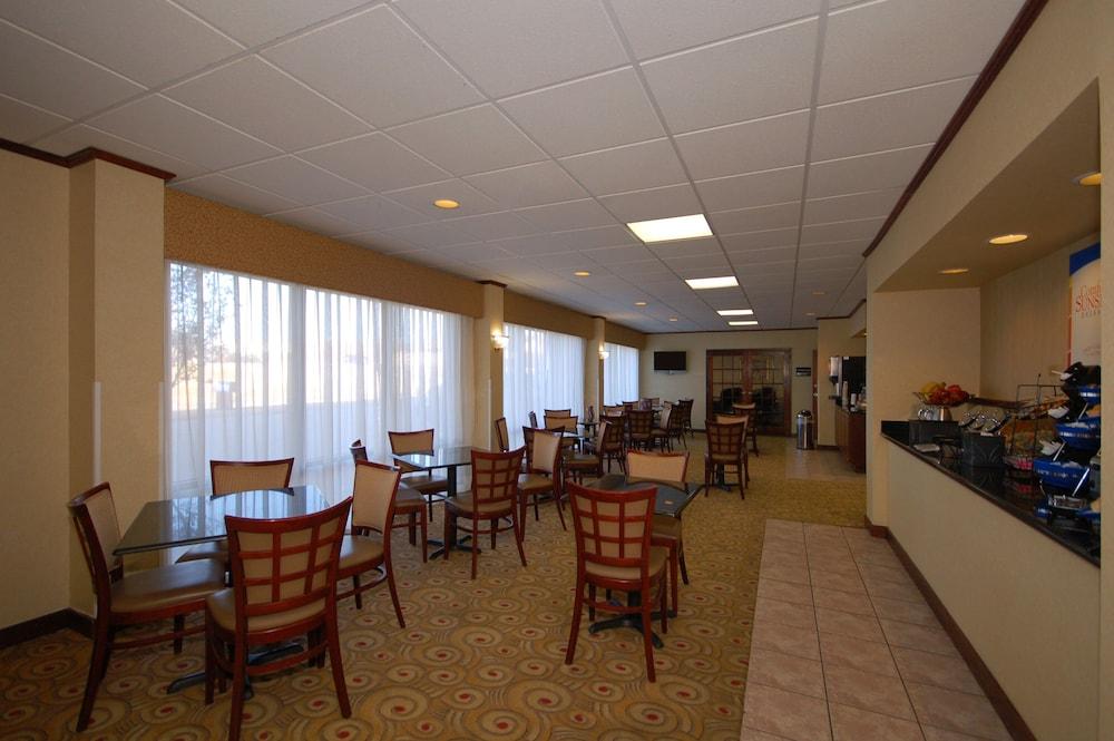 Ardmore Inn & Suites ארדמור מראה חיצוני תמונה