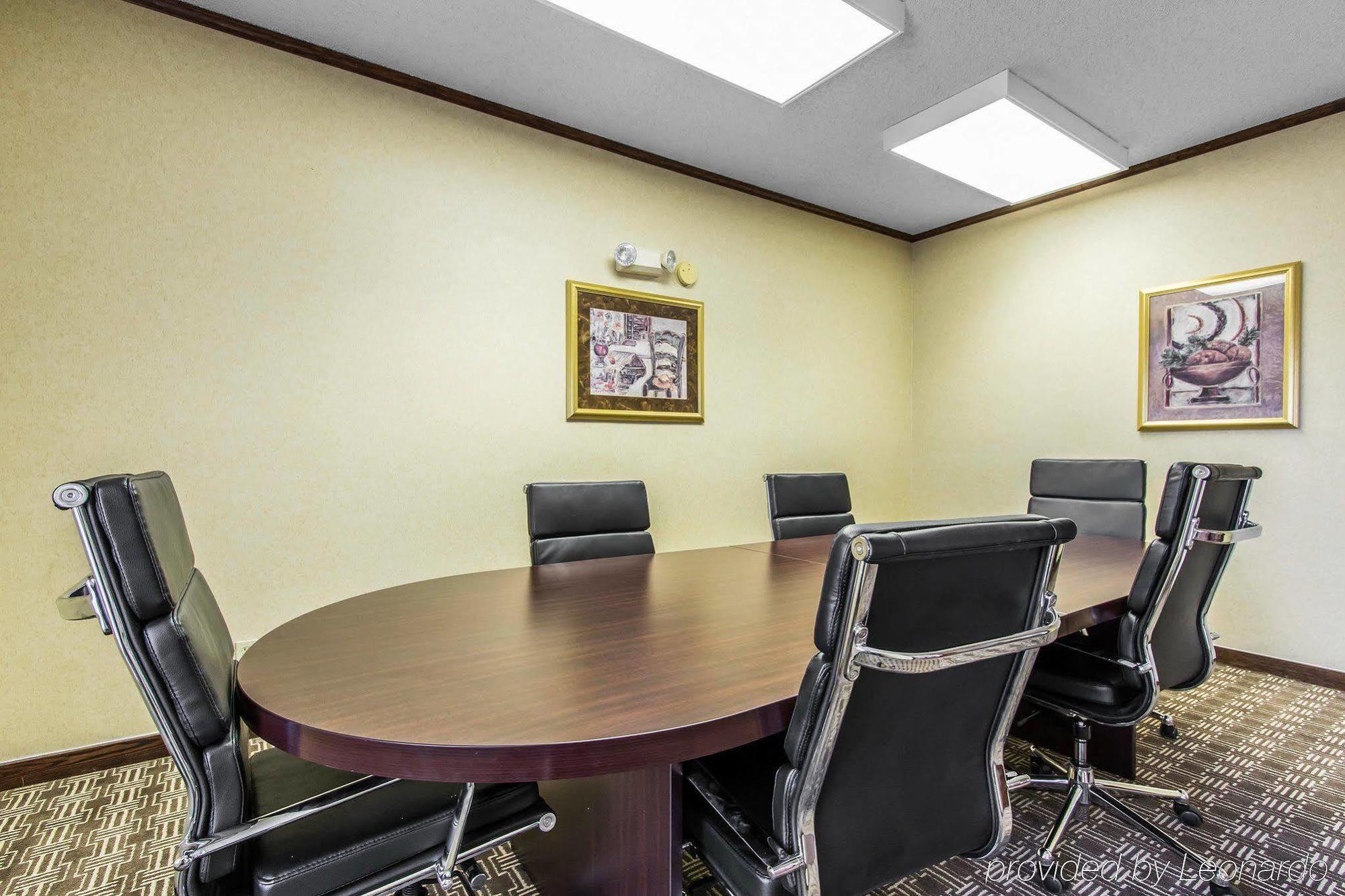 Ardmore Inn & Suites ארדמור מראה חיצוני תמונה