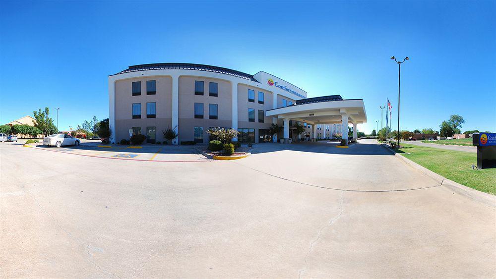 Ardmore Inn & Suites ארדמור מראה חיצוני תמונה