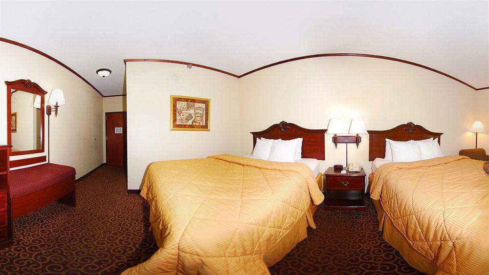 Ardmore Inn & Suites ארדמור מראה חיצוני תמונה